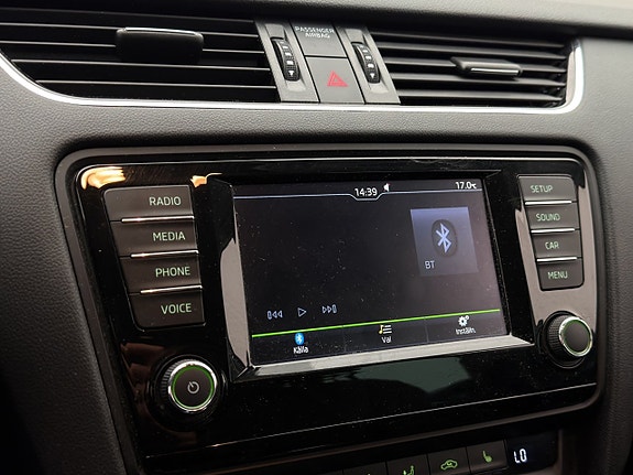 Skoda Octavia 18 of 28