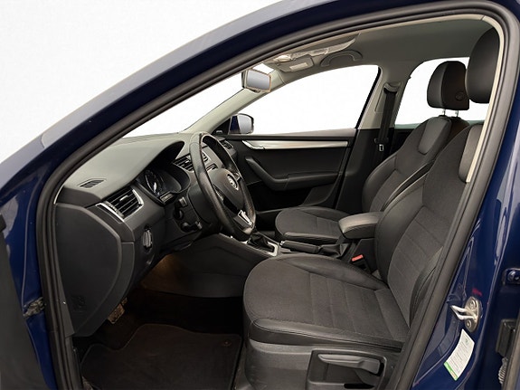 Skoda Octavia 11 of 28