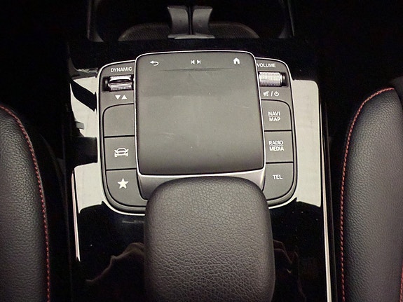 Mercedes-Benz A180 18 of 27