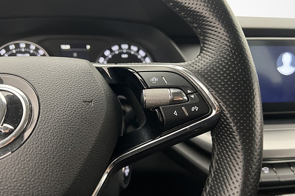 Skoda Octavia 14 of 27