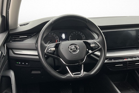 Skoda Octavia 10 of 27