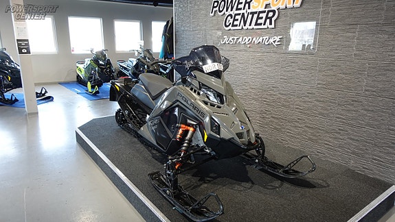 Polaris 650 INDY VR1 DYNAMIX 137 *Ränta: 0% - 3,95%* 2 of 7