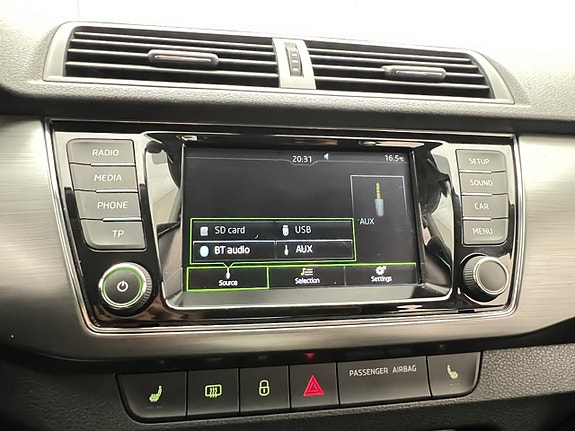 Skoda Fabia 19 of 28