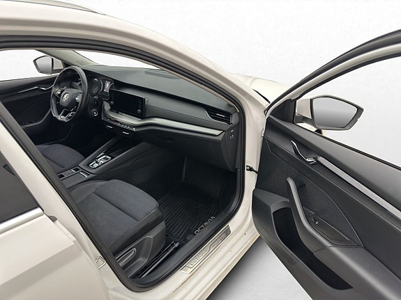 Skoda Octavia 21 of 30