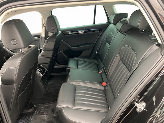 Skoda Superb 25 of 30