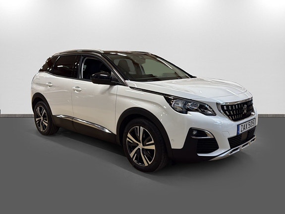 Peugeot 3008 3 of 5