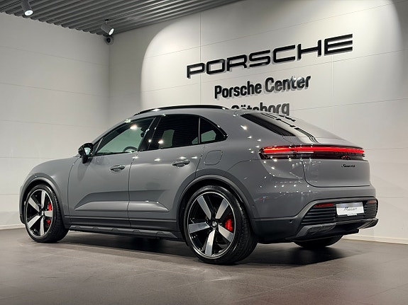 Porsche Macan 5 of 5