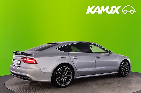 Audi A7 2 of 5