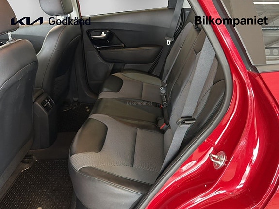 Kia e-Niro 10 of 17
