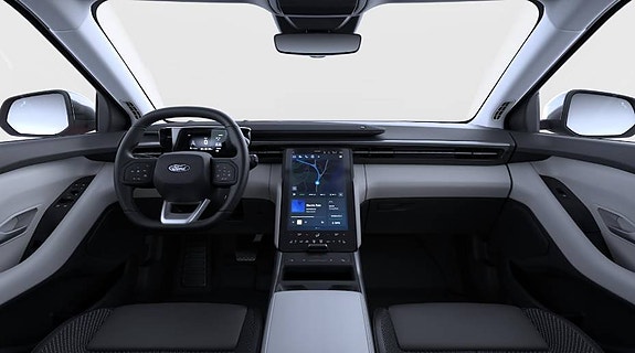 Ford Explorer 4 of 5