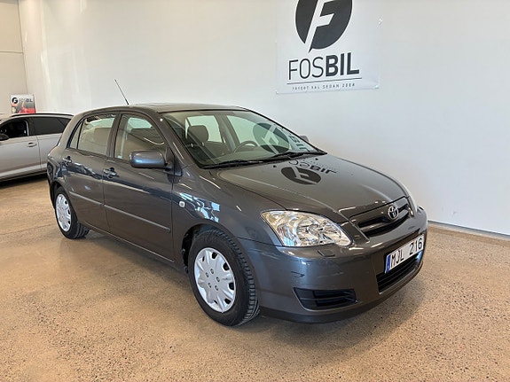 Toyota Corolla 7 of 18
