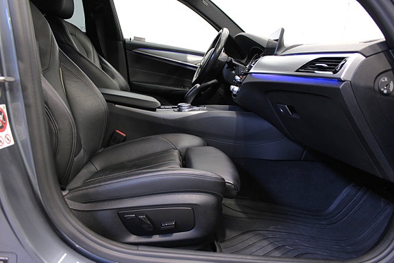 BMW 520d 14 of 19