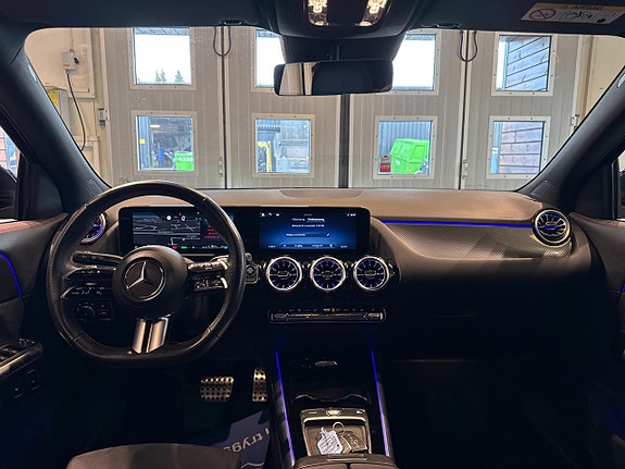 Mercedes-Benz GLA250 e 5 of 29