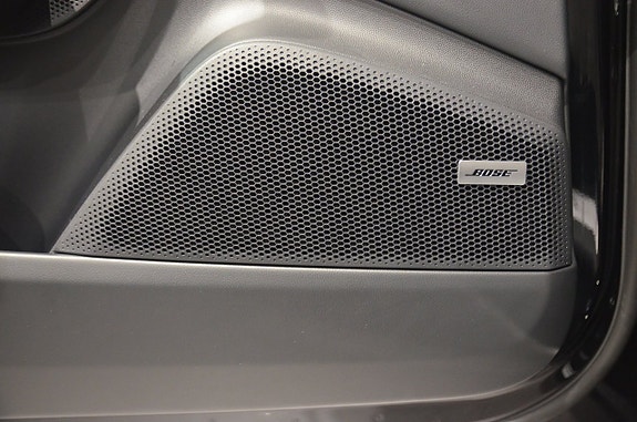 Porsche Macan 20 of 22