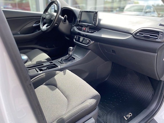 Hyundai i30 7 of 7