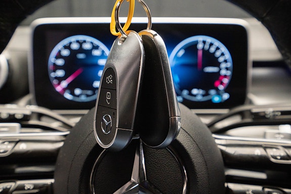 Mercedes-Benz C300 26 of 26
