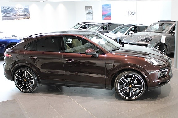 Porsche Cayenne Coupe 9 of 15