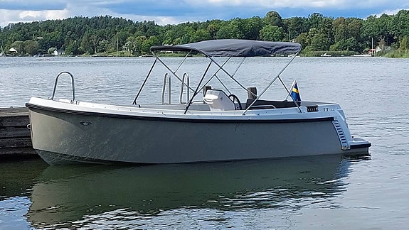 Bella Zero 6.3 elbåt 2 of 12