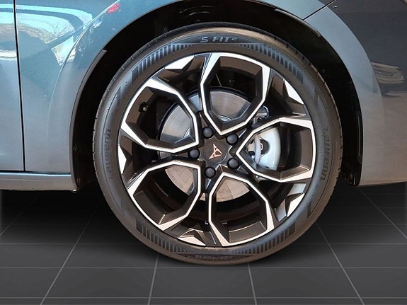 Cupra Leon 9 of 23