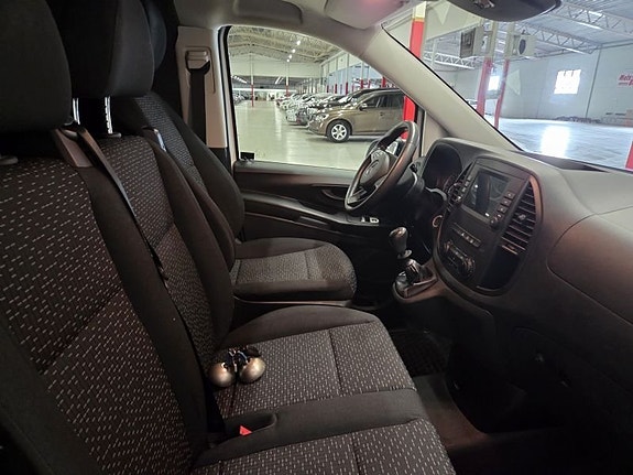Mercedes-Benz Vito 114 4 of 5