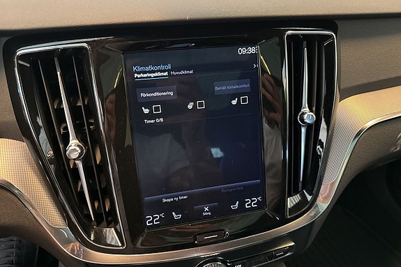 Volvo V60 17 of 24