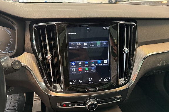 Volvo V60 14 of 24