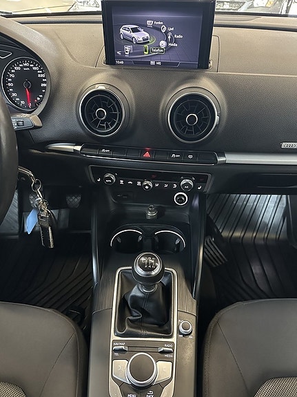 Audi A3 13 of 21