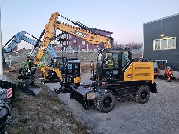 Sany sy155w 2 of 4