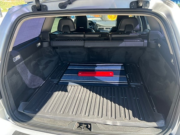 Volvo V70 14 of 14