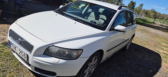 Brugt Volvo V50 2.4