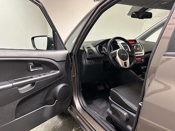 Kia Venga 14 of 24