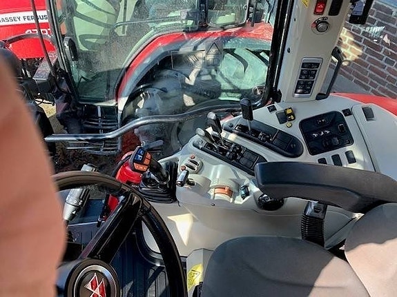 Massey Ferguson 5S.145 5 of 5