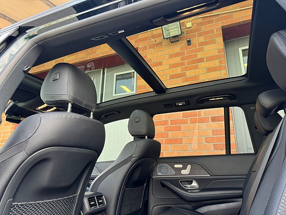 Mercedes-Benz GLS400 d 23 of 30
