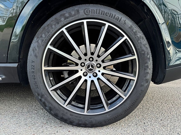 Mercedes-Benz GLS400 d 8 of 30