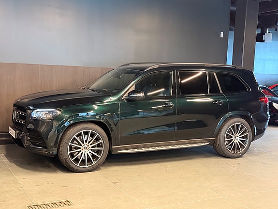 Mercedes-Benz GLS400 d 2 of 30