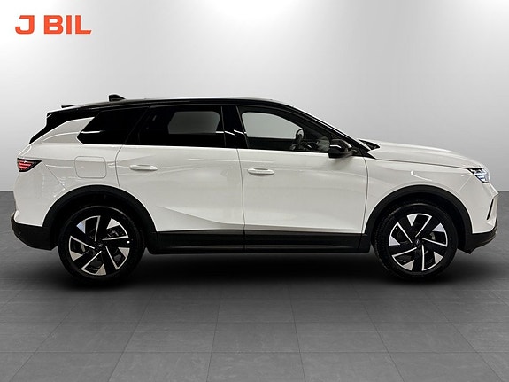 Opel Grandland 13 of 15