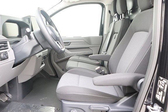 Volkswagen Transporter 21 of 23