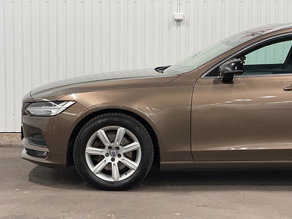 Volvo V90 5 of 5