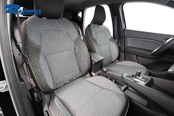 Renault Captur 6 of 23