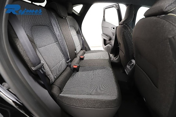 Renault Captur 10 of 23