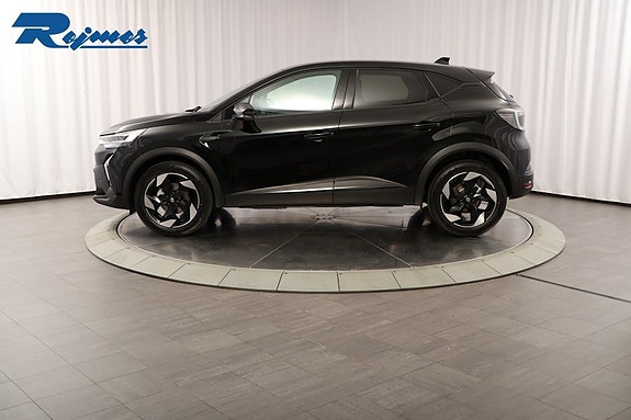 Renault Captur 3 of 5