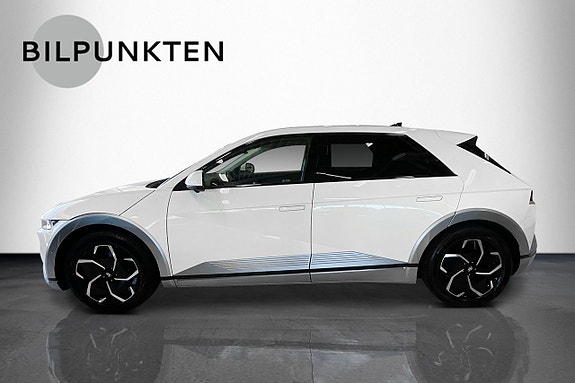 Hyundai IONIQ 2 of 5
