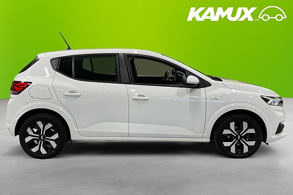 Dacia Sandero 2 of 5