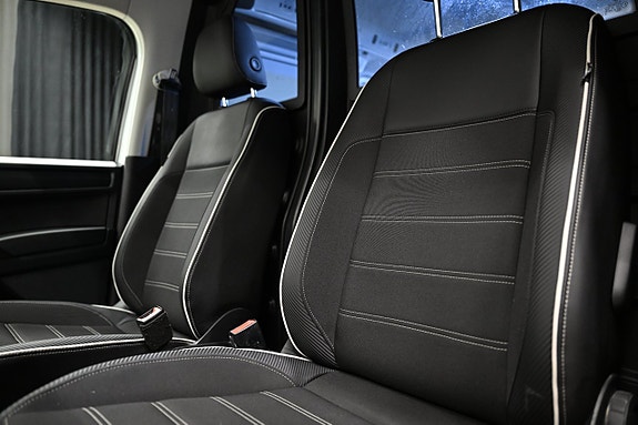 Volkswagen Caddy 16 of 28