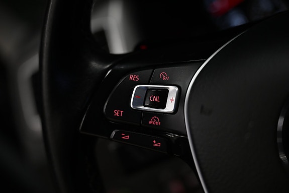 Volkswagen Caddy 23 of 28
