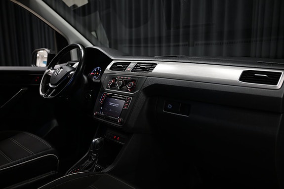 Volkswagen Caddy 25 of 28