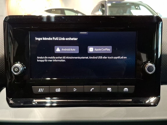 Seat Arona 17 of 23