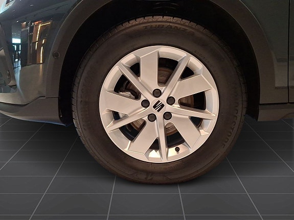 Seat Arona 9 of 23