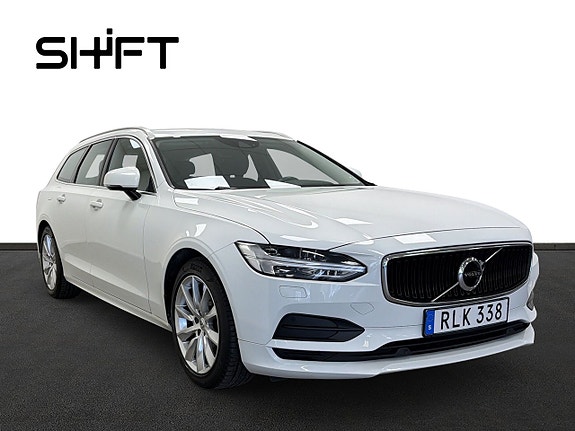 Volvo V90 2 of 5
