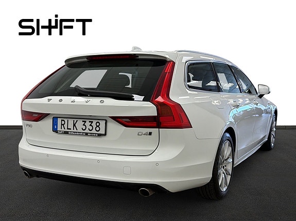 Volvo V90 4 of 5